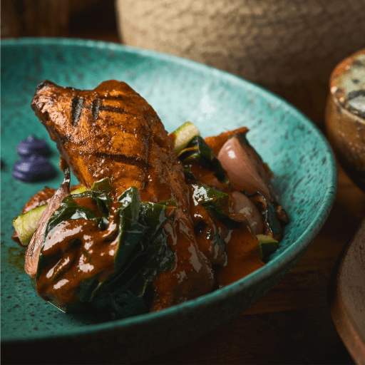 Memmoria Plato Pollo